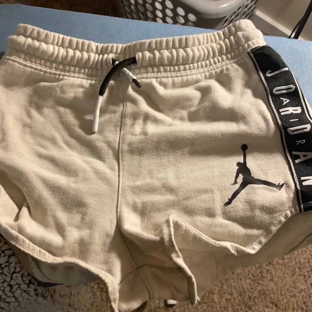 Off white Jordan shorts